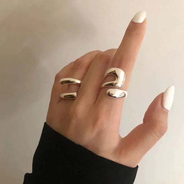 Elarys | Anillo ajustable elegante