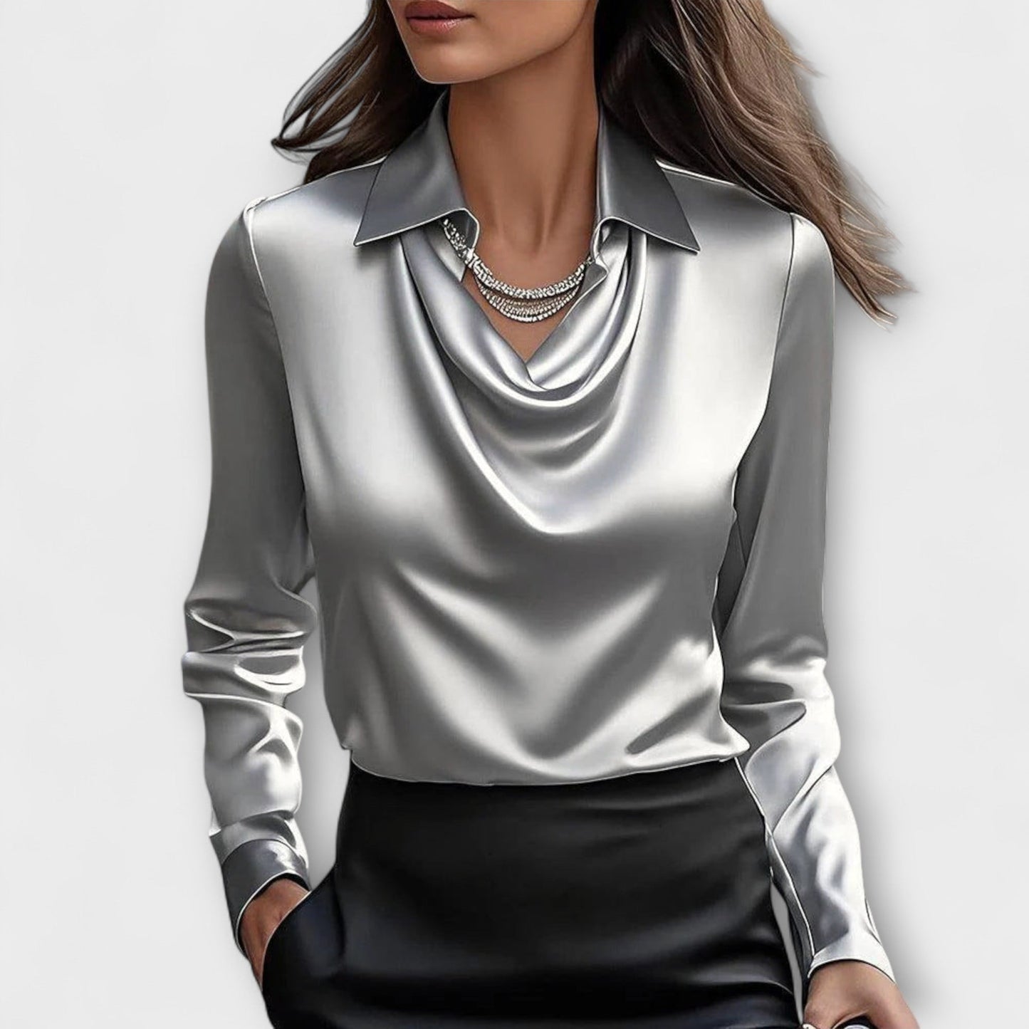 Liora | Blusa brillante con cuello fruncido